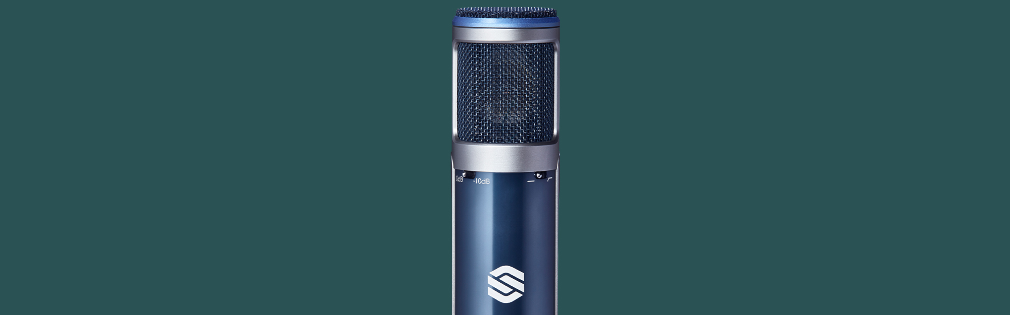 Sterling ST159 studio multi-pattern condenser microphone close up.