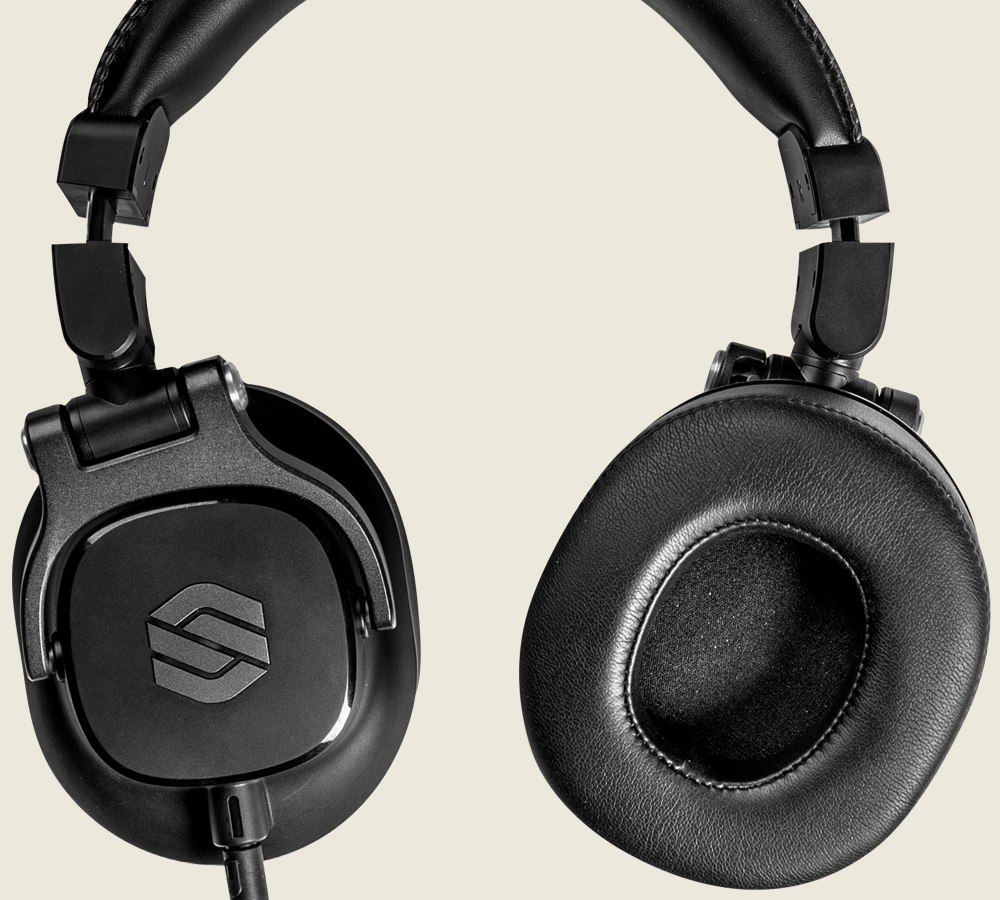 Sterling S452 studio headphone open.